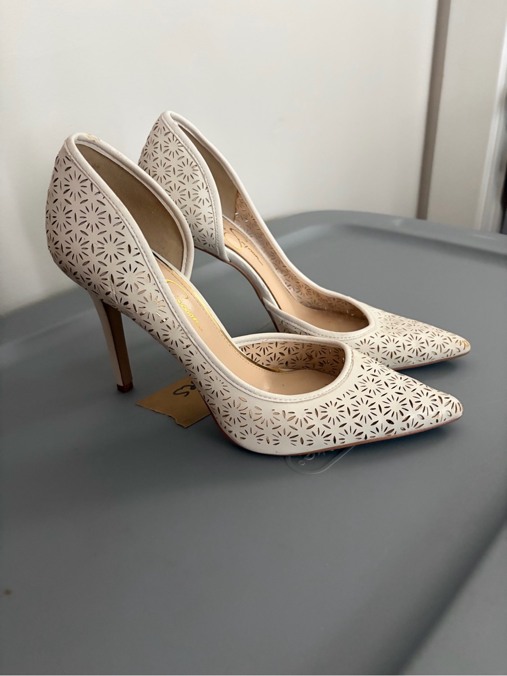 Jessica Simpson Ivory Laser-Cut Pointed Toe Stiletto Pumps